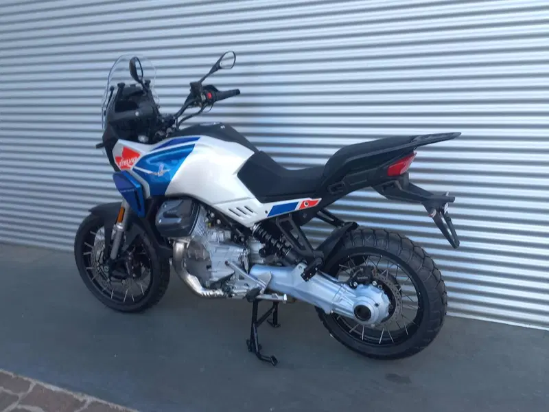 Moto Guzzi Stelvio Duecento Tributo (2025 - 26) (6)