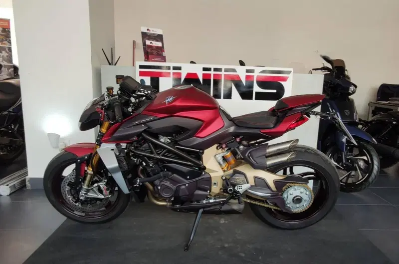 MV Agusta Brutale 1000 Serie Oro (2019 - 20) (5)