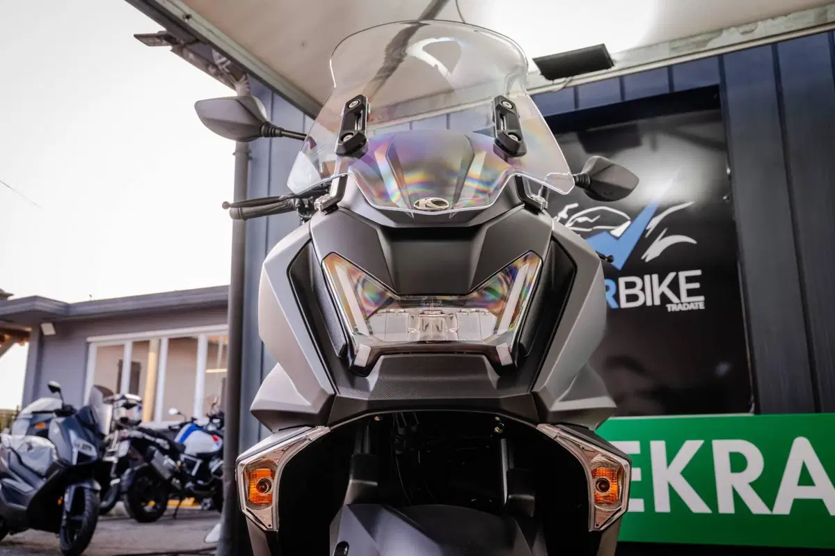 Kymco Skytown 125i (2024 - 26) (8)