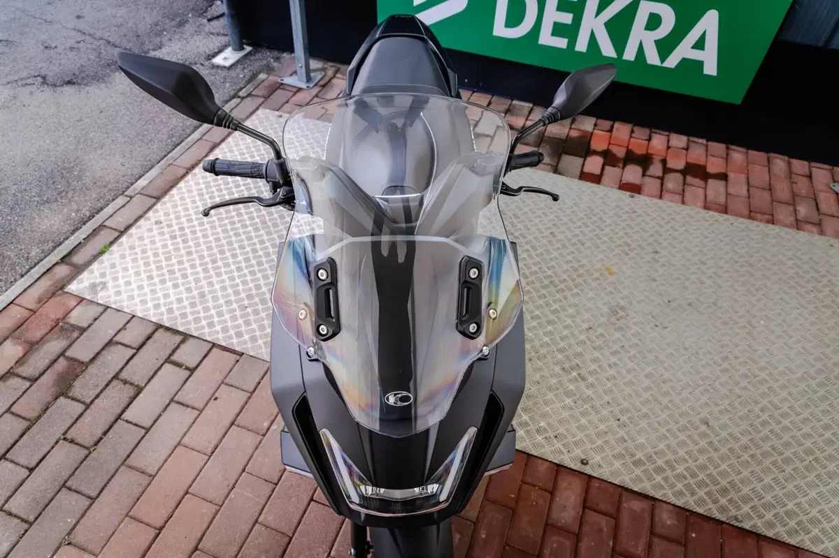Kymco Skytown 125i (2024 - 26) (9)