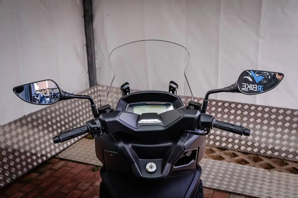 Kymco Skytown 125i (2024 - 26) (11)