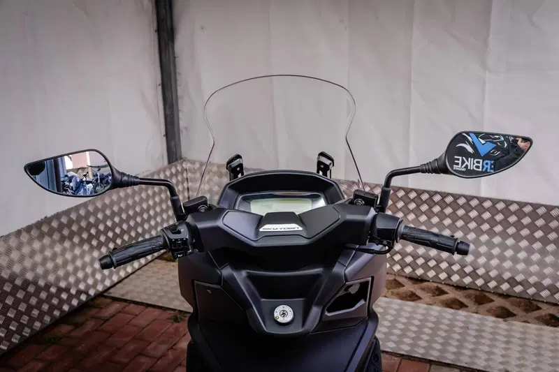 Kymco Skytown 125i (2024 - 26) (11)