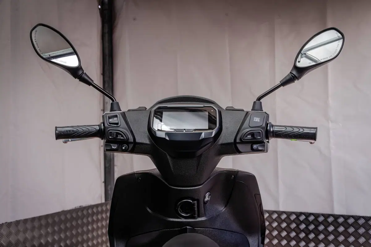 Piaggio Liberty 125 S (2025 - 26) (3)