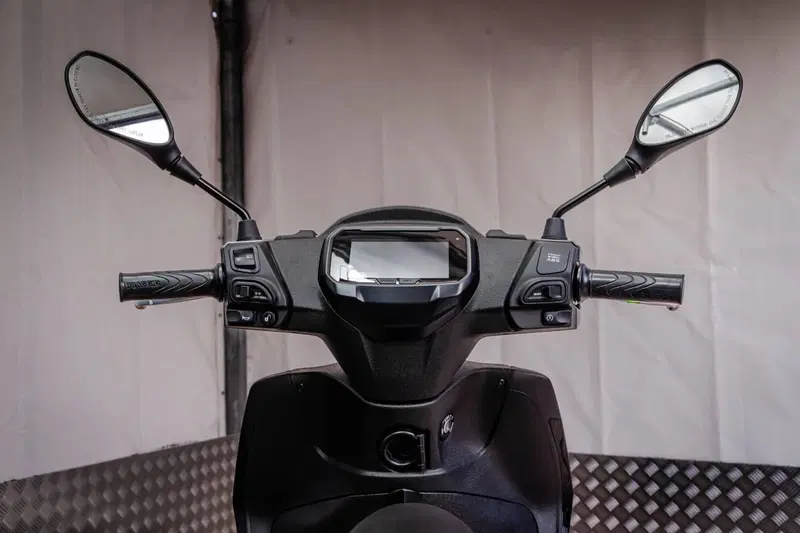Piaggio Liberty 125 S (2025 - 26) (3)