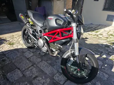 Ducati Monster 796 (2010 - 13) usata