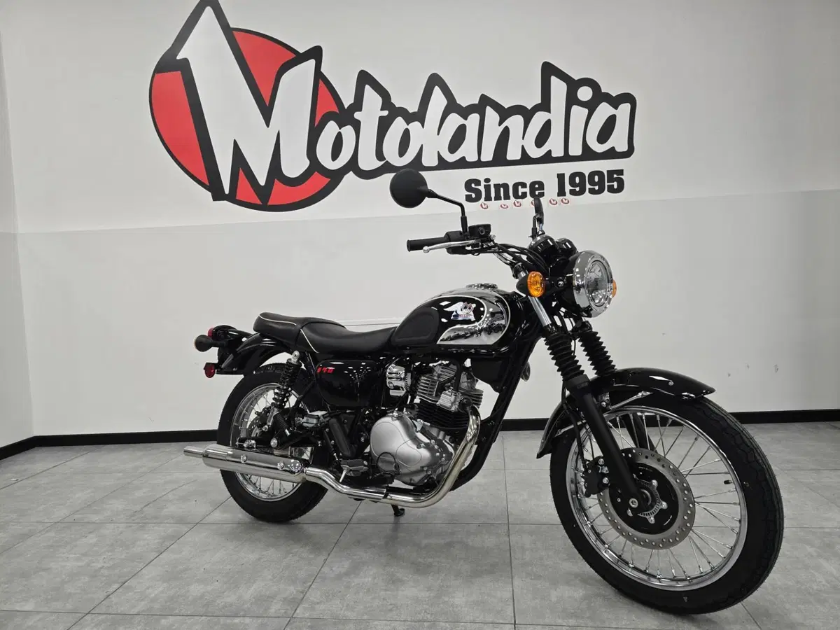 Kawasaki Meguro S1 (2025 - 26)