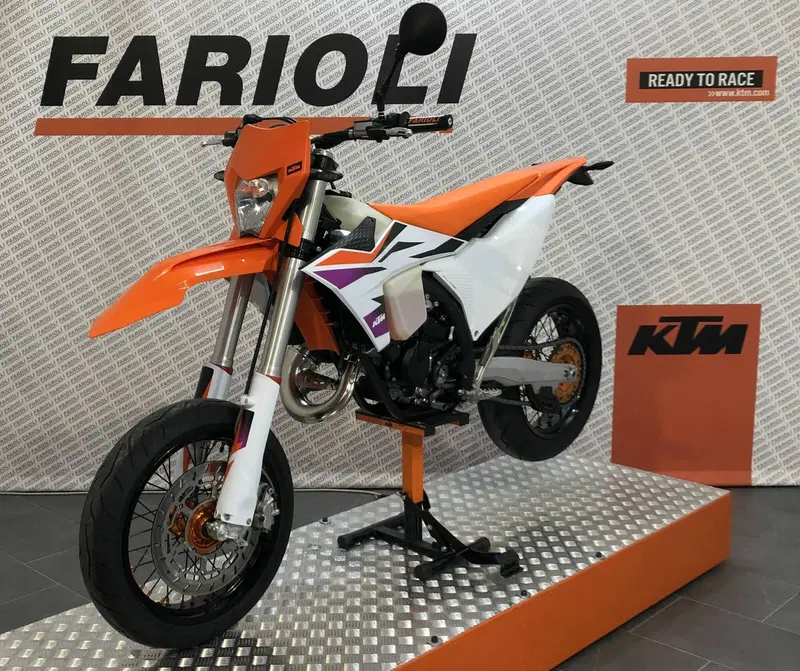 KTM 125 XC-W (2025) (6)