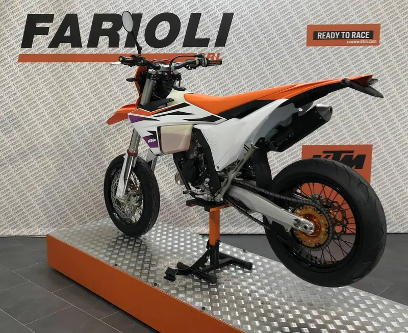 KTM 125 XC-W (2025) (15)