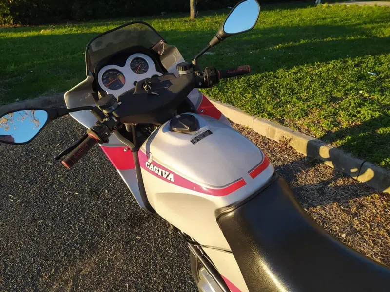 Cagiva Ala Azzurra 650