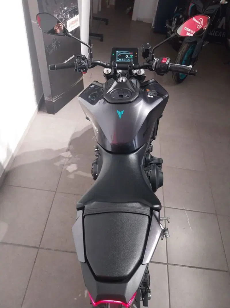 Yamaha MT-09 (2024 - 26) (2)