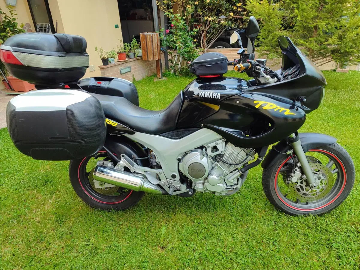 Yamaha Tdm (10)