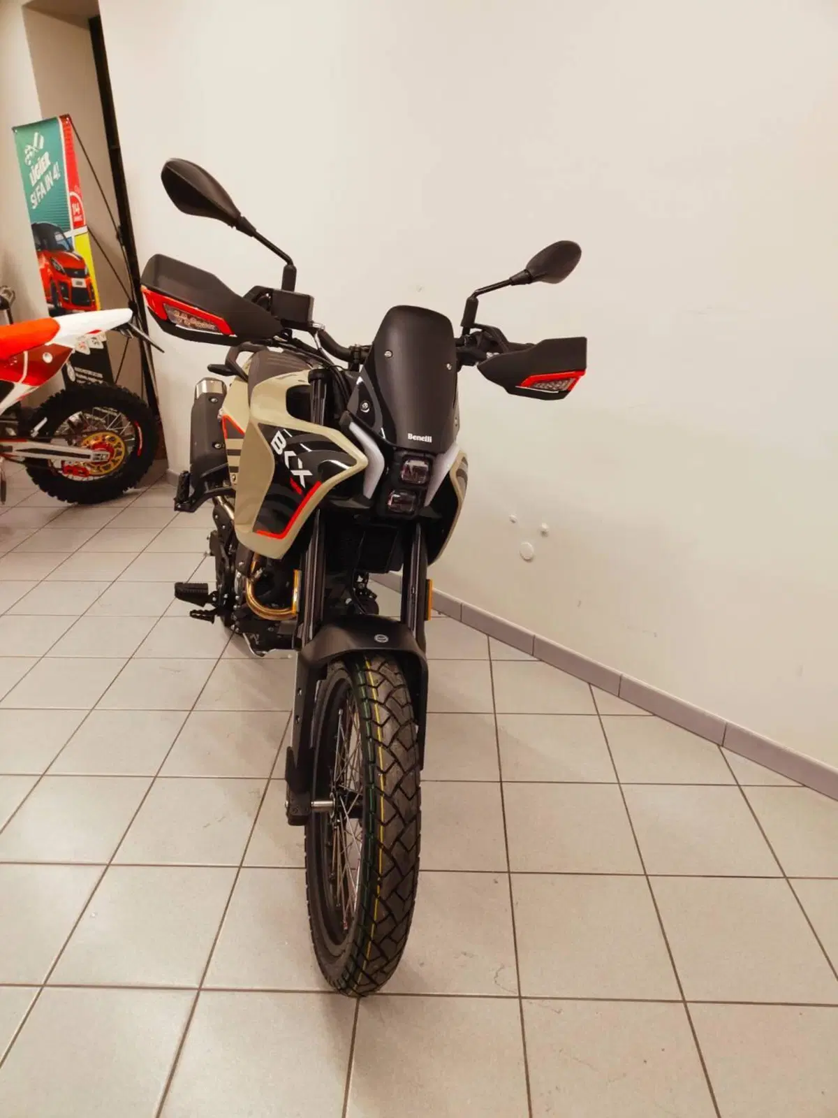 Benelli BKX 125 (2026) (6)