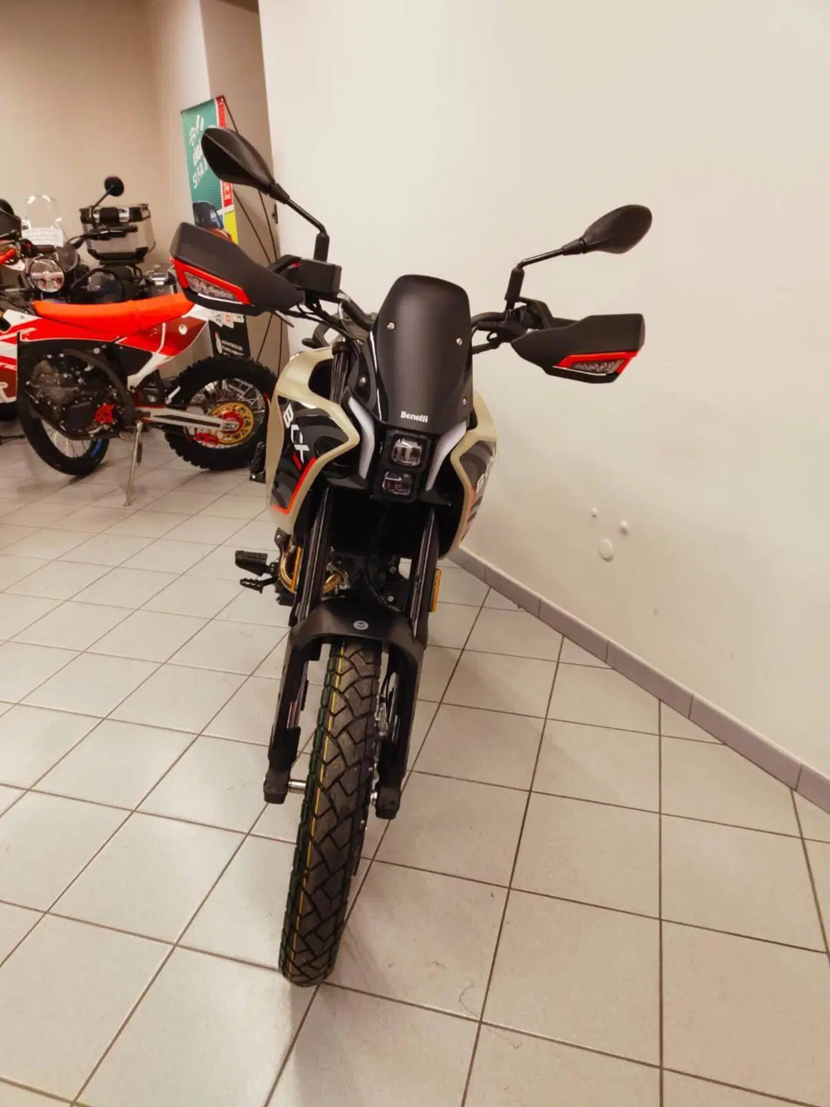 Benelli BKX 125 (2026) (7)
