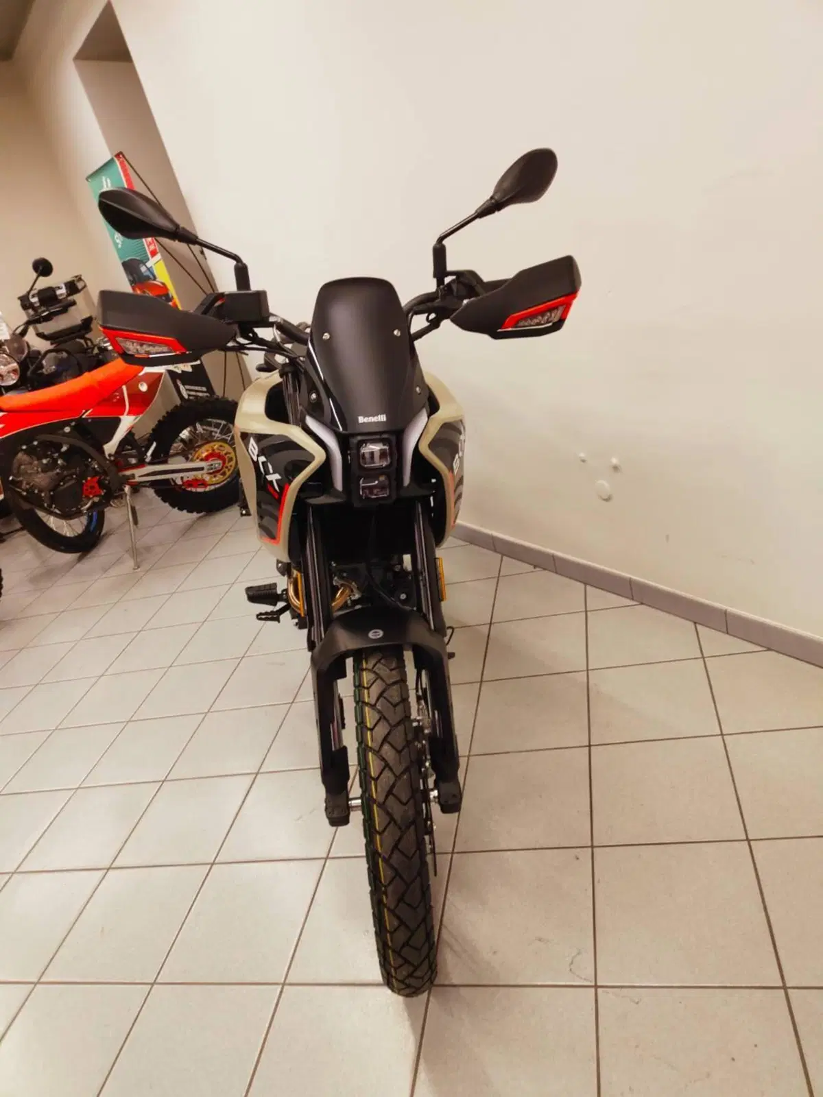 Benelli BKX 125 (2026) (8)