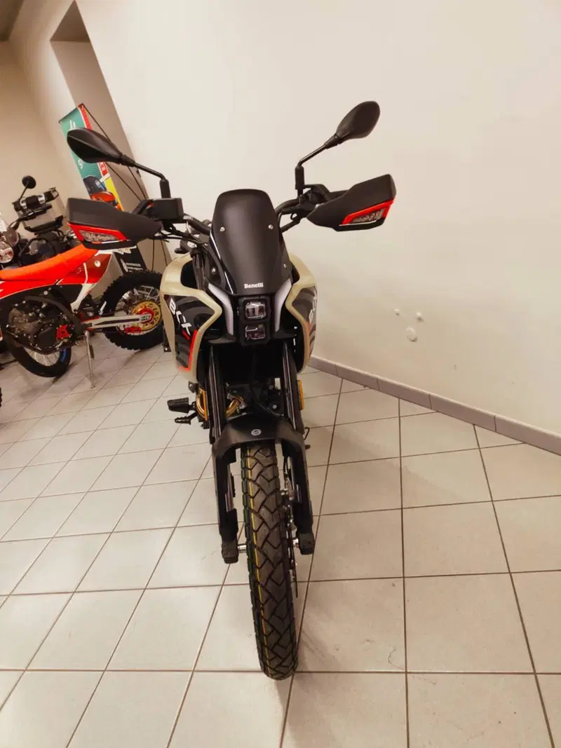 Benelli BKX 125 (2026) (8)