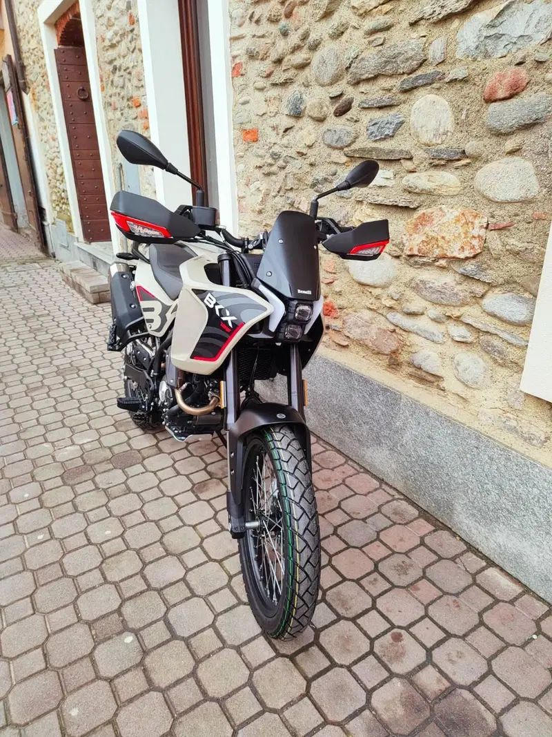 Benelli BKX 125 (2026) (13)