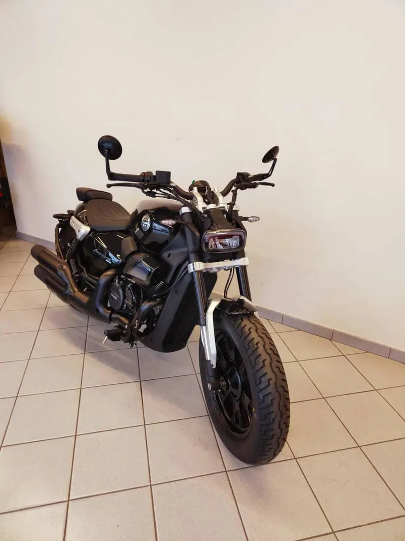 Benelli Leoncino 400 Bobber (2026) (5)