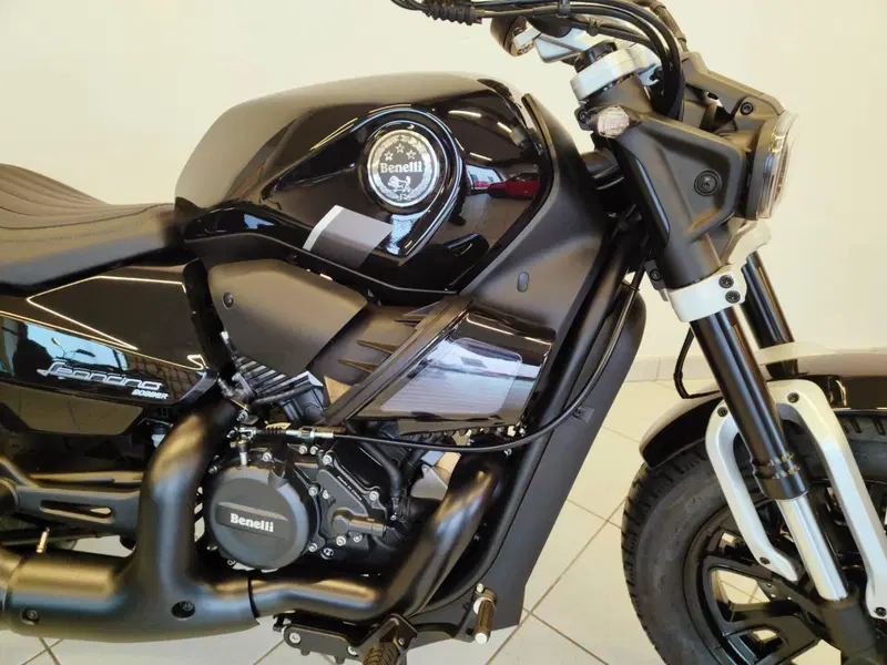 Benelli Leoncino 400 Bobber (2026) (20)