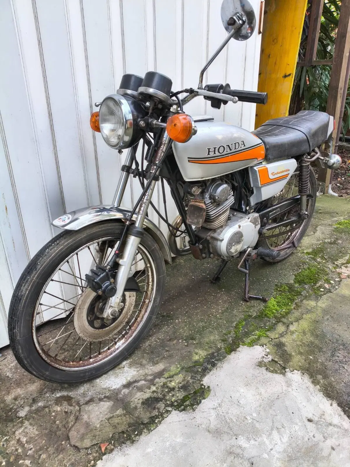 Honda CB 125 J Endurance (11)