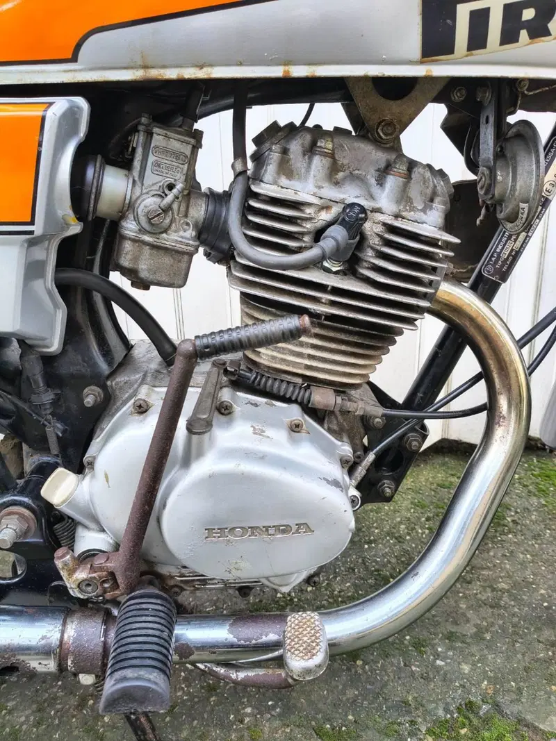 Honda CB 125 J Endurance (13)