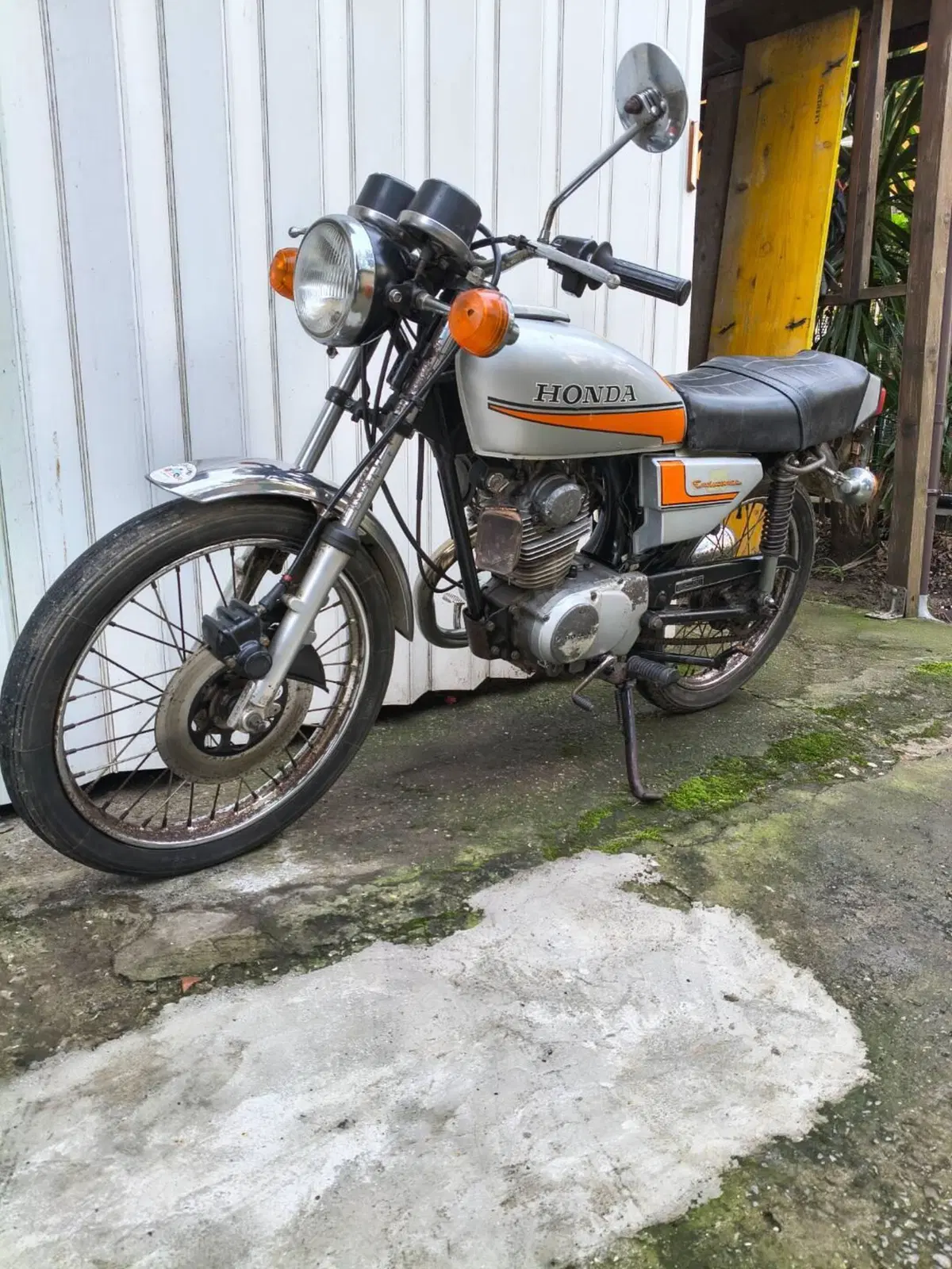 Honda CB 125 J Endurance (14)