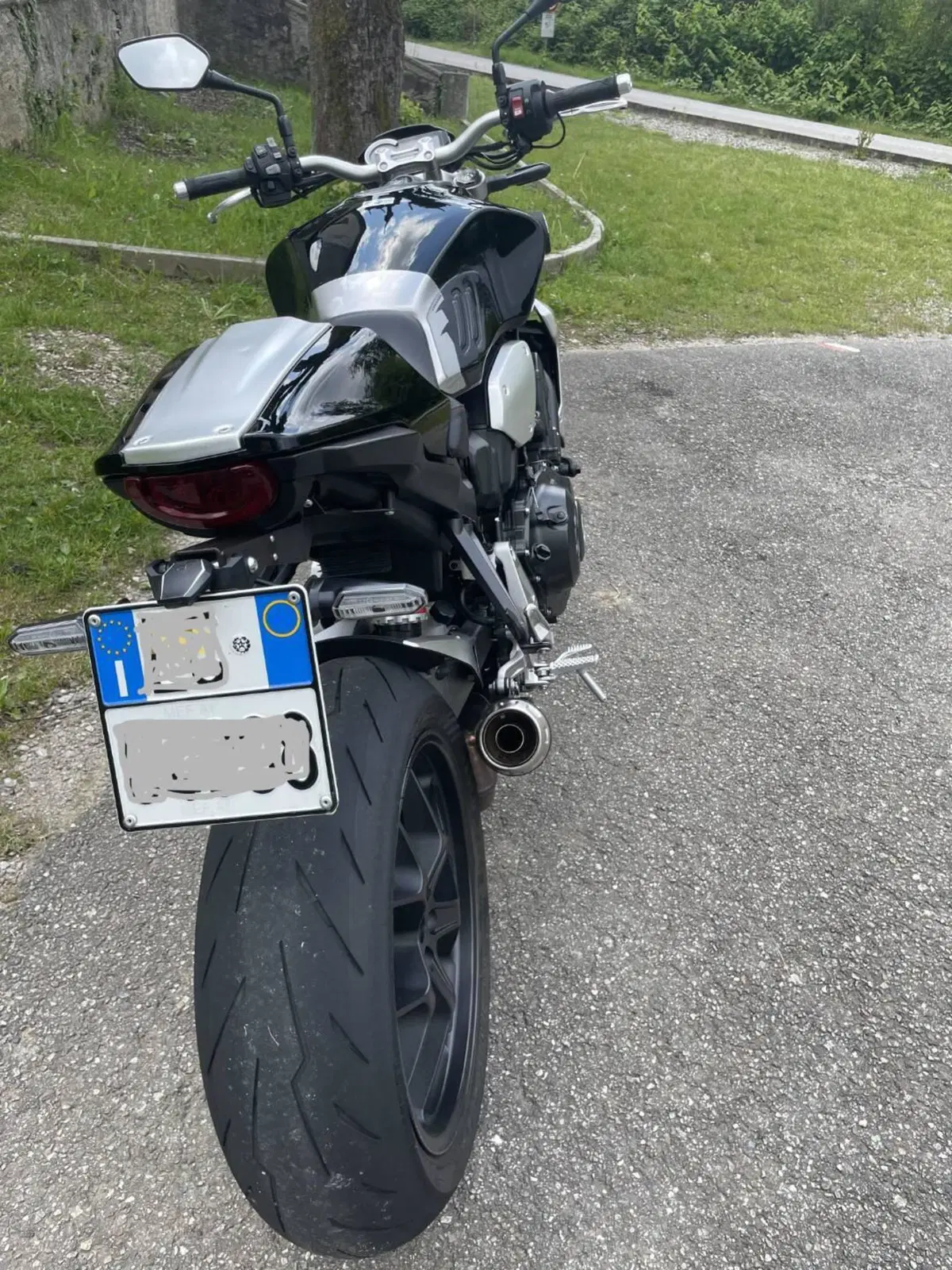 Honda CB 1000 R + Neo Sport Cafè (2019 - 20) (2)