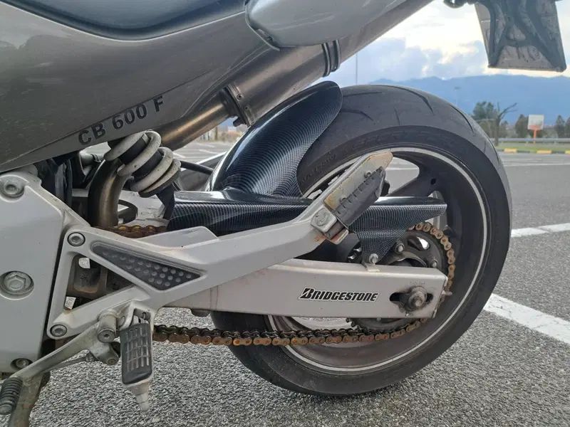 Honda CBF 600 (2004 - 06) (6)