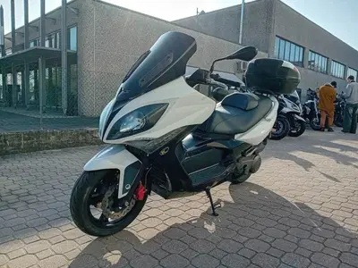 Kymco Xciting 300i R (2007 - 14) usata