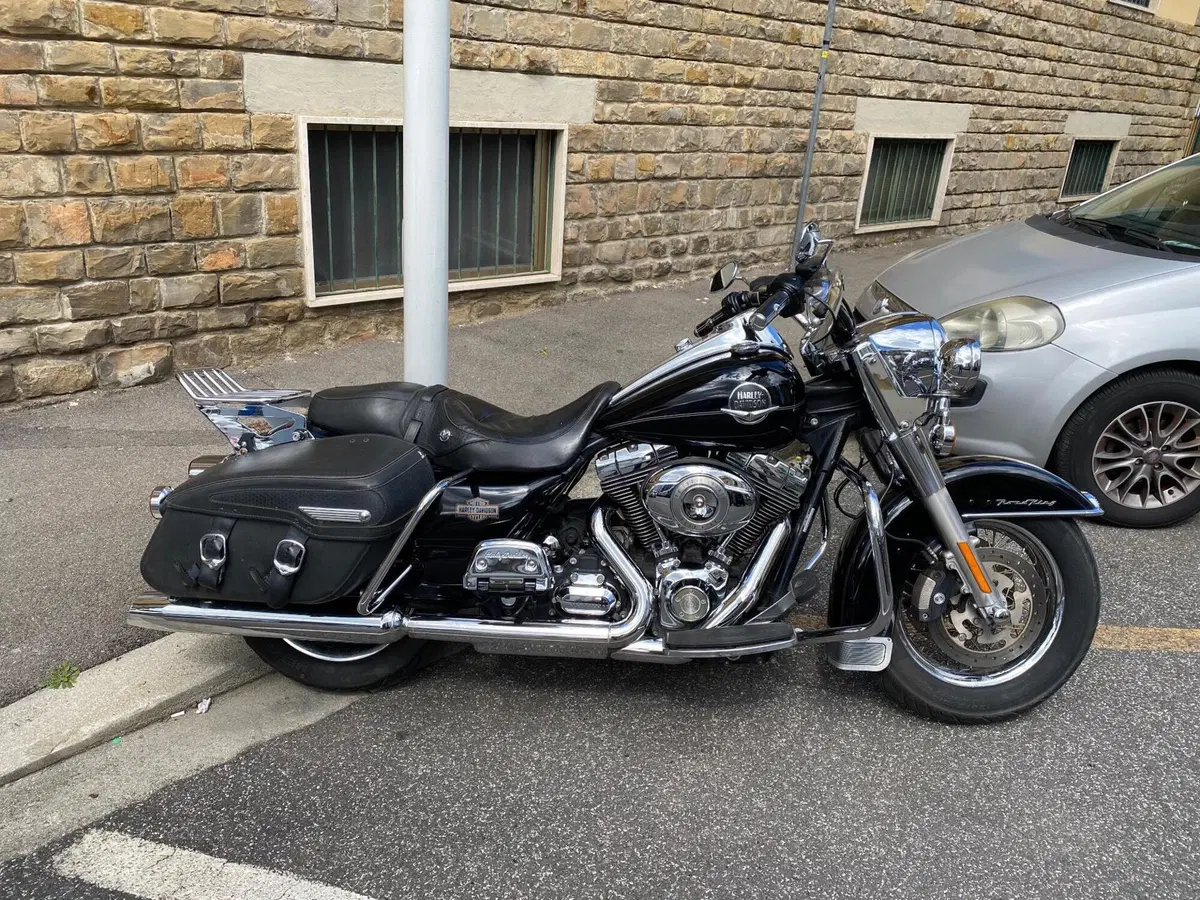 Harley-Davidson 1584 Road King Classic (2007 - 10) - FLHRC (4)
