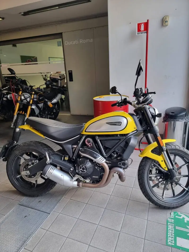 Ducati Scrambler 800 Icon (2021 - 22) (2)