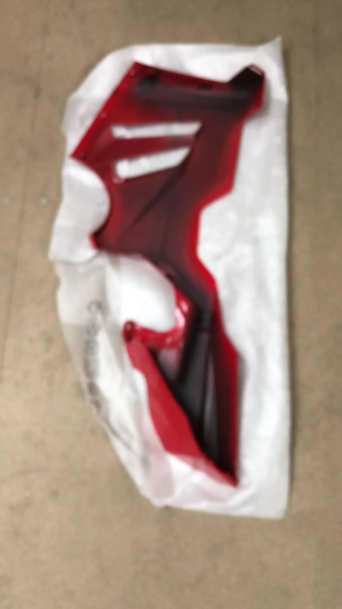 FIANCATA INF. SX CARENA PER HONDA CBR 1000 RR-R CO (2)