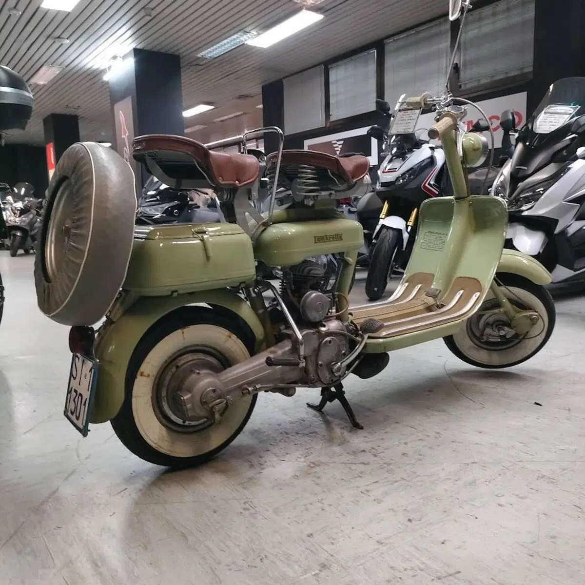 Lambretta 125 D (5)