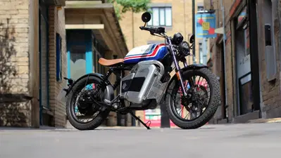 Il governo UK scommette sulle moto elettriche britanniche di Maeving
