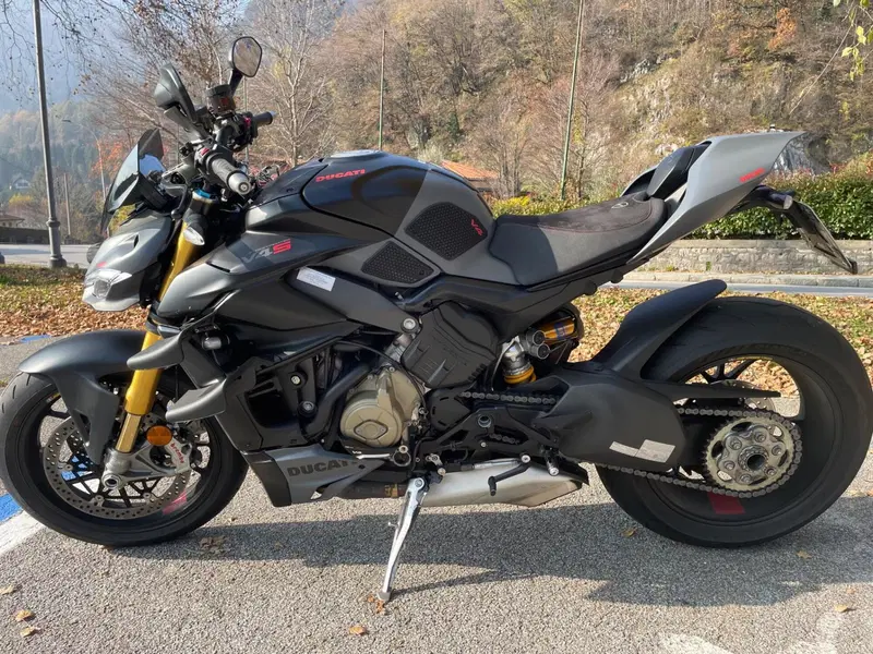 Ducati Streetfighter V4 S (2023 - 24) (4)