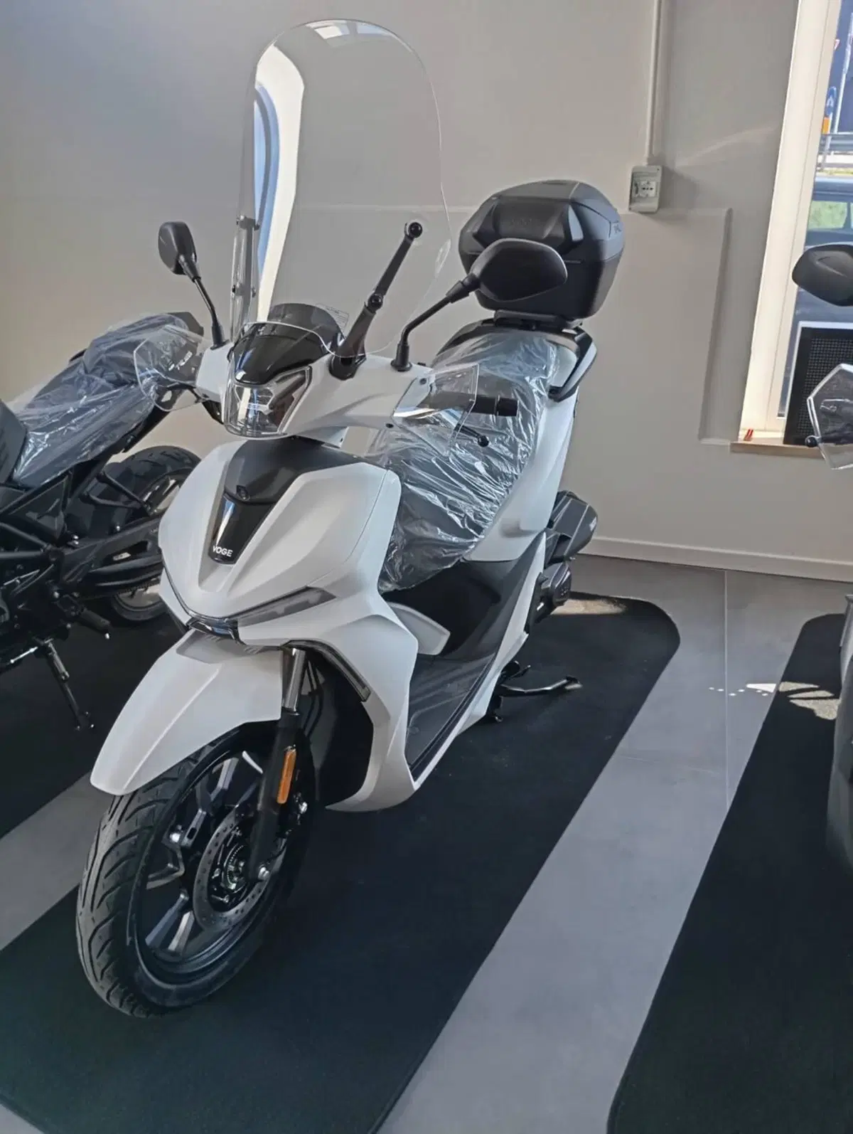 Voge Sfida SR16 200 (2025 - 26)