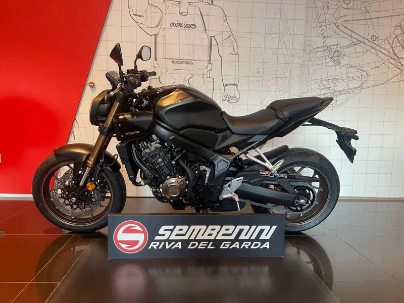 Honda CB 650 R E-Clutch (2024 - 26) (6)