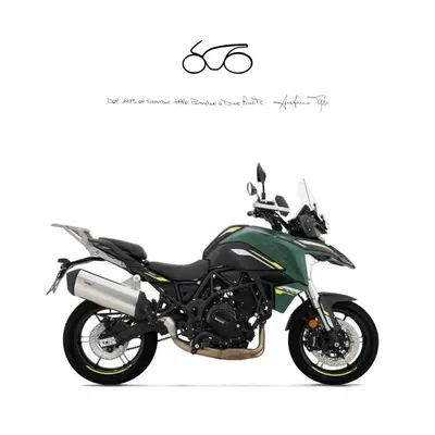 Benelli TRK 702 (2026) nuova