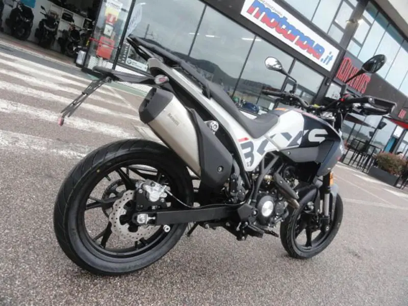 Benelli BKX 125 S (2026) (8)