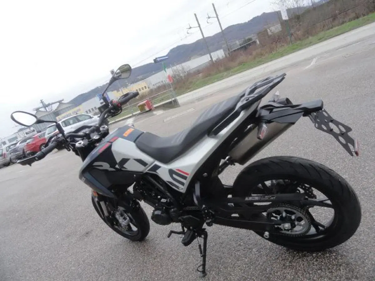 Benelli BKX 125 S (2026) (6)