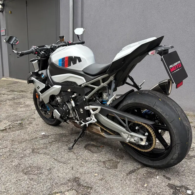 Bmw M 1000 R (2025 - 26) (3)