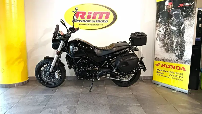 Benelli Leoncino 500 (2021 - 25) (9)