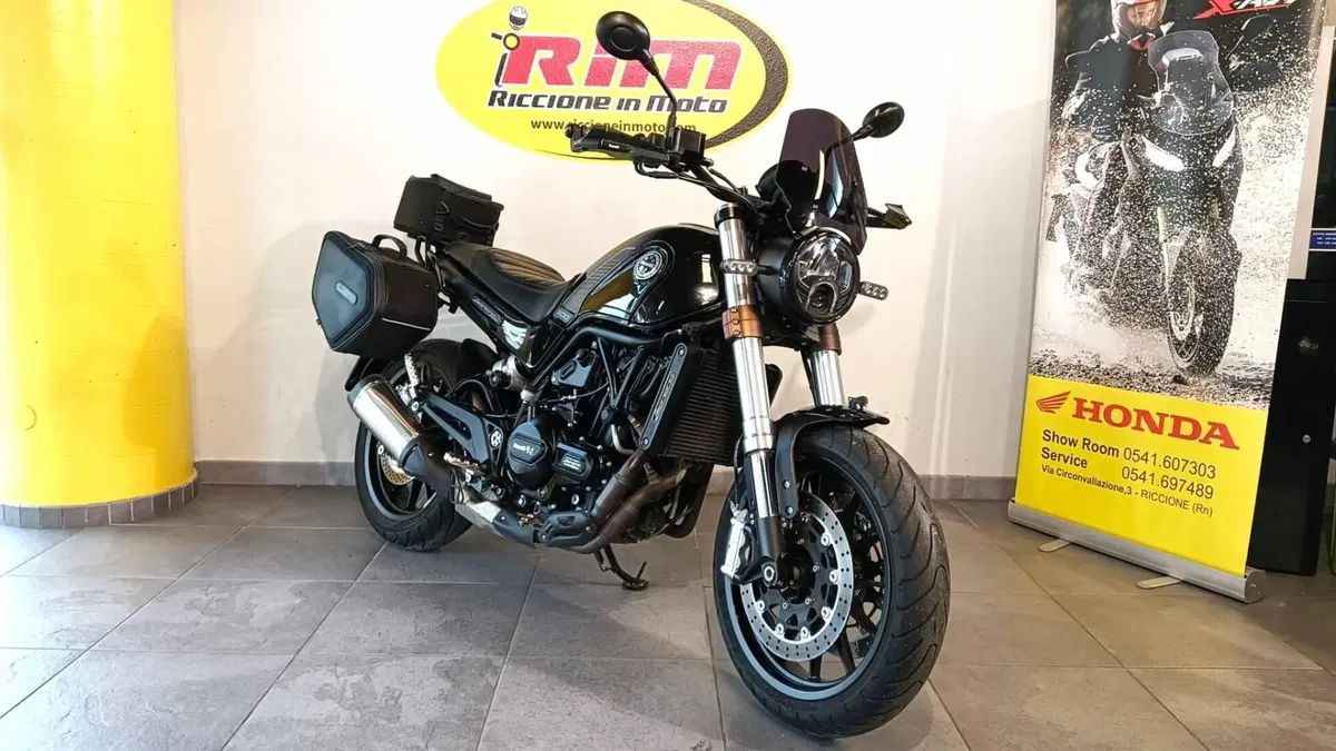Benelli Leoncino 500 (2021 - 25) (3)