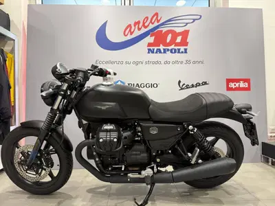 Moto Guzzi V7 Stone (2025 - 26) nuova