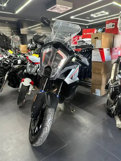 KTM 1290 Super Adventure S (2022 - 25) usata
