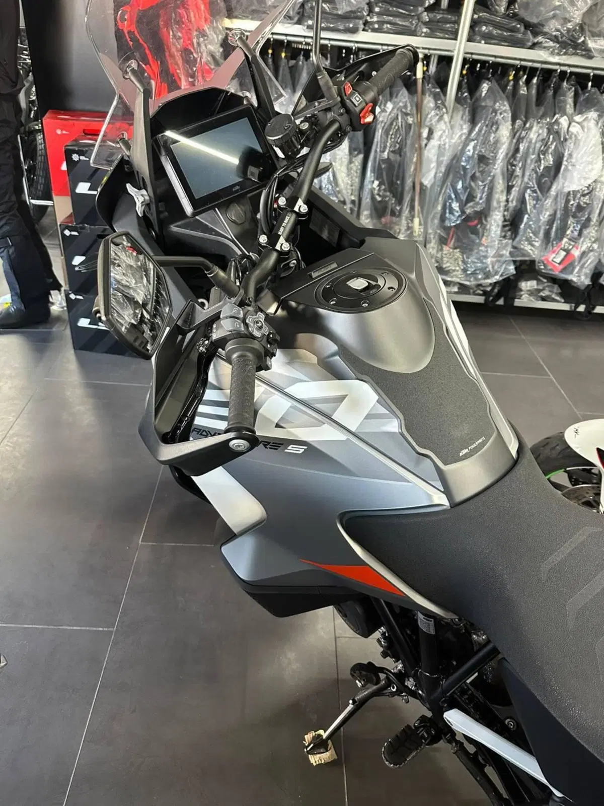 KTM 1290 Super Adventure S (2022 - 25) (7)