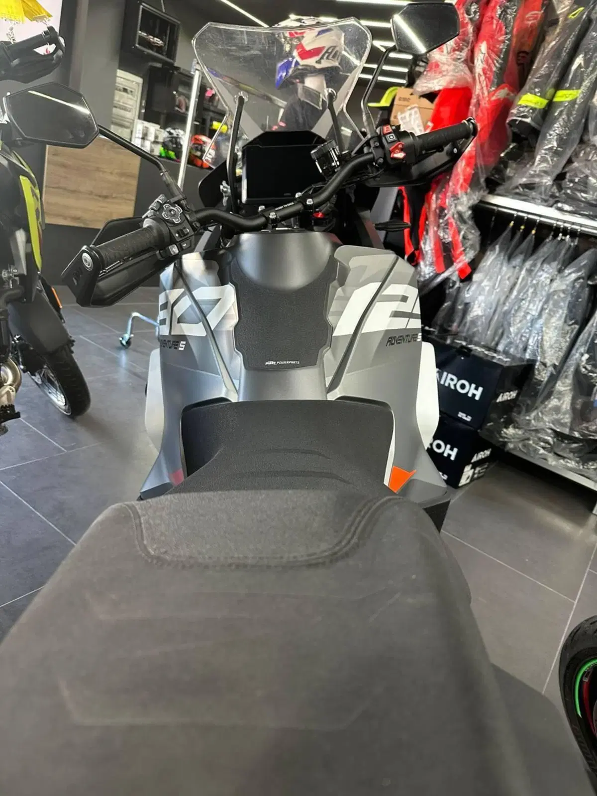 KTM 1290 Super Adventure S (2022 - 25) (8)