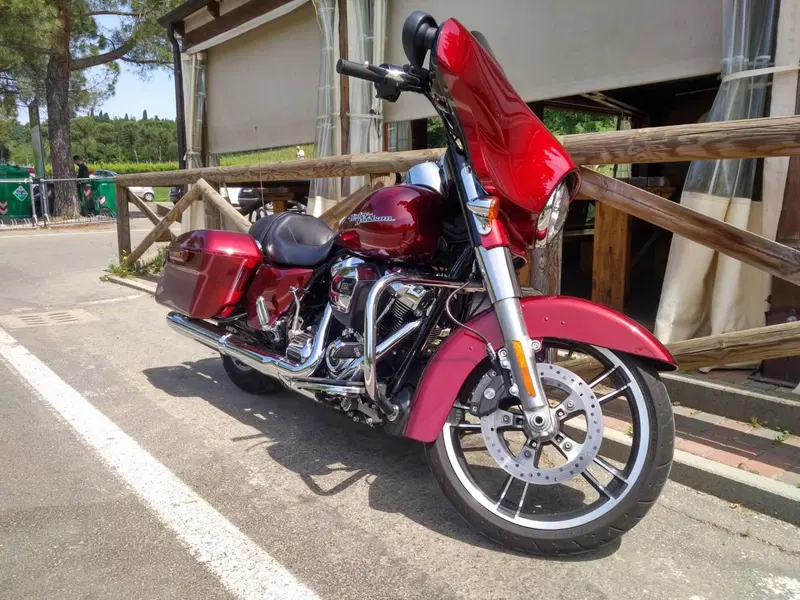 Harley-Davidson 107 Street Glide Special (2017 - 19) - FLHXS (8)