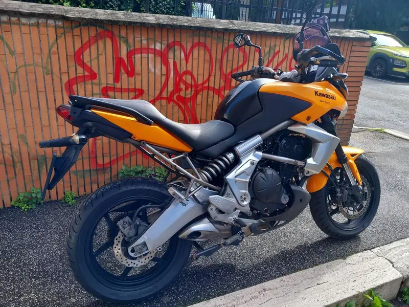 Kawasaki Versys 650 (2010 - 13) (7)