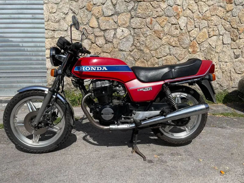Honda CB 