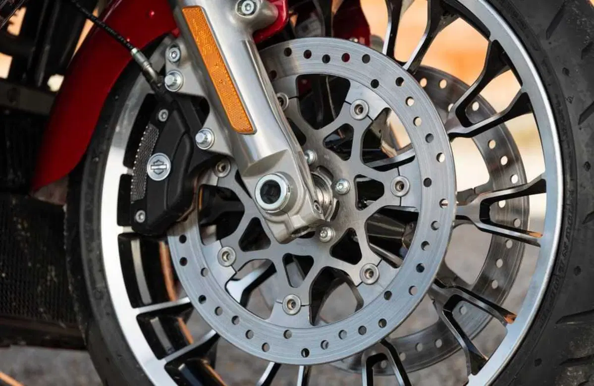 HARLEY-DAVIDSON Street Glide, Road Glide e Pan America LIMITED 2026: il TEST (14)